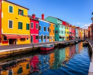 Farbenfrohe Häuser in Burano, Italien