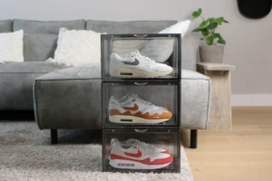 Acryl oder Kunststoff? Die ideale Sneakerbox finden